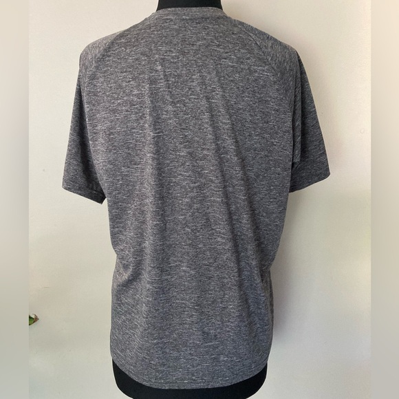 Nike Dry-Fit Short Sleeve Hydroguard T-Shirt MEN'S M - Picture 3 of 4